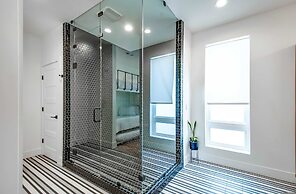 Close to the Gulch - Book Today