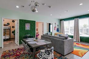 NEW 4 Bedroom Apt Near DT Walk to Restaurants