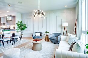 Sky High Cowgirl Luxe 4BR w Rooftopdeck Karaoke