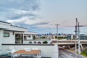 Sky High Cowgirl Luxe 4BR w Rooftopdeck Karaoke