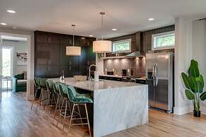 Large Group Lux 3mi Downtown - Rooftop City Views