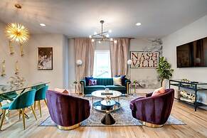 Large Group Lux 3mi Downtown - Rooftop City Views