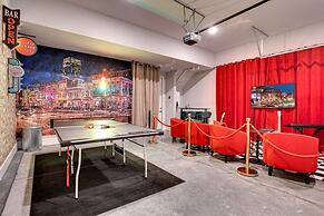 Large Group Lux 3mi Downtown - Rooftop City Views