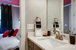 Close to the Gulch - Book Today