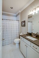 Close to the Gulch - Book Today