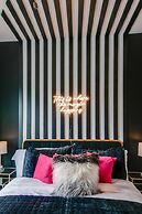 Close to the Gulch - Book Today