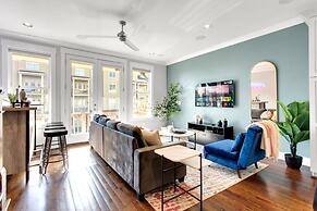 Near Gulch 12 South Book Luxury Now