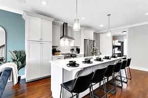 Near Gulch 12 South Book Luxury Now