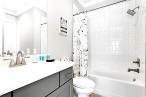 Near Gulch 12 South Book Luxury Now