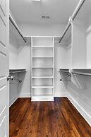 Near Gulch 12 South Book Luxury Now