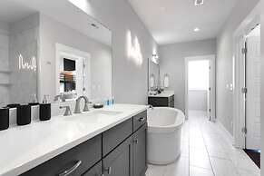 Near Gulch 12 South Book Luxury Now