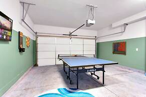 Near Gulch 12 South Book Luxury Now