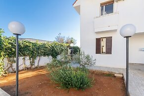 Porto Cesareo Air-conditioned Villa 12 Beds Torre Cesarea