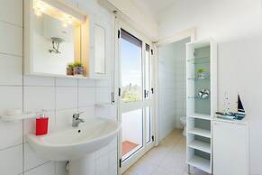 Porto Cesareo Air-conditioned Villa 12 Beds Torre Cesarea