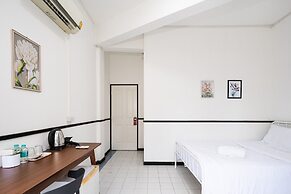 GO INN MRT Hua Lamphong