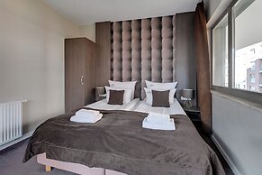 Waterlane Riverside - SPA, Pool, Gym & Parking by Downtown Apartments