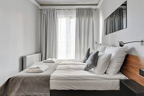 Waterlane Riverside - SPA, Pool, Gym & Parking by Downtown Apartments