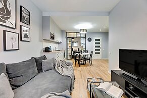 Waterlane Riverside - SPA, Pool, Gym & Parking by Downtown Apartments