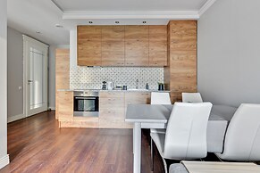 Waterlane Riverside - SPA, Pool, Gym & Parking by Downtown Apartments