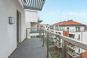 Waterlane Riverside - SPA, Pool, Gym & Parking by Downtown Apartments