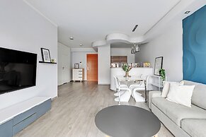 Waterlane Riverside - SPA, Pool, Gym & Parking by Downtown Apartments