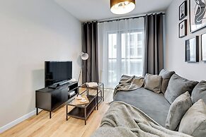 Waterlane Riverside - SPA, Pool, Gym & Parking by Downtown Apartments