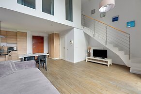 Waterlane Riverside - SPA, Pool, Gym & Parking by Downtown Apartments