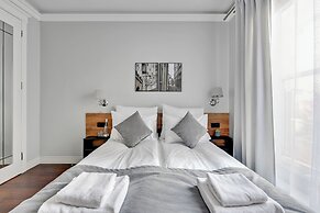 Waterlane Riverside - SPA, Pool, Gym & Parking by Downtown Apartments