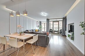 Waterlane Riverside - SPA, Pool, Gym & Parking by Downtown Apartments