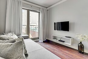 Waterlane Riverside - SPA, Pool, Gym & Parking by Downtown Apartments