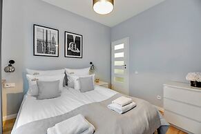 Waterlane Riverside - SPA, Pool, Gym & Parking by Downtown Apartments