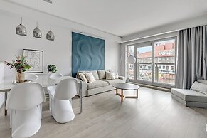 Waterlane Riverside - SPA, Pool, Gym & Parking by Downtown Apartments