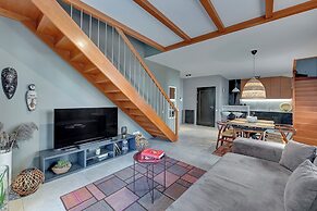 Waterlane Riverside - SPA, Pool, Gym & Parking by Downtown Apartments