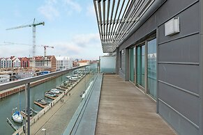 Waterlane Riverside - SPA, Pool, Gym & Parking by Downtown Apartments