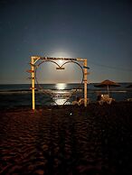 Karaöz Ada Bungalows & Villa