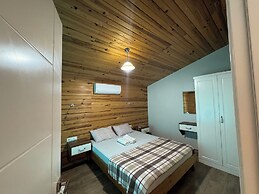 Karaöz Ada Bungalows & Villa