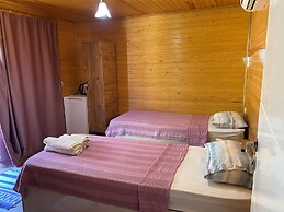 Karaöz Ada Bungalows & Villa