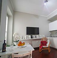 Chic & Quiet Apartment in San Babila