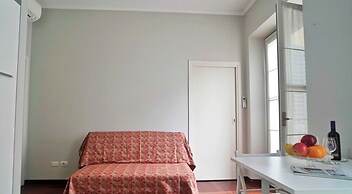 Chic & Quiet Apartment in San Babila