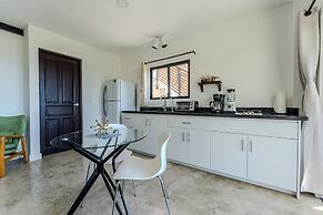 Sea View Paradise Retreat by Sea N' Rent