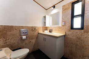 Sea View Paradise Retreat by Sea N' Rent