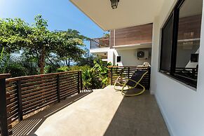 Sea View Paradise Retreat by Sea N' Rent