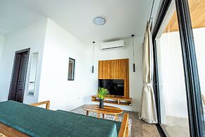 Sea View Paradise Retreat by Sea N' Rent