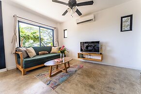 Sea View Paradise Retreat by Sea N' Rent