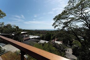 Sea View Paradise Retreat by Sea N' Rent