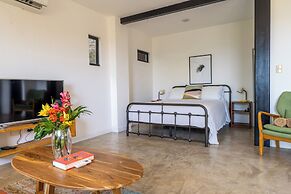 Sea View Paradise Retreat by Sea N' Rent