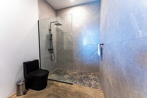 Sea View Paradise Retreat by Sea N' Rent