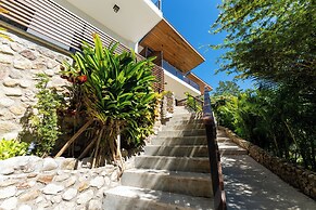 Sea View Paradise Retreat by Sea N' Rent