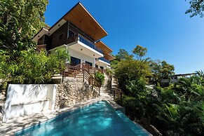 Sea View Paradise Retreat by Sea N' Rent