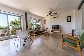 Sea View Paradise Retreat by Sea N' Rent